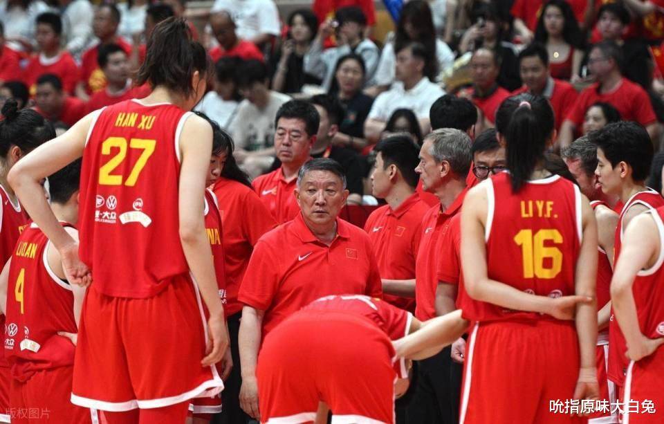 宫鲁鸣谈双塔组合：进攻端效果很好防守漏洞尽快弥补(王楚钦3比1奇里塔晋级)