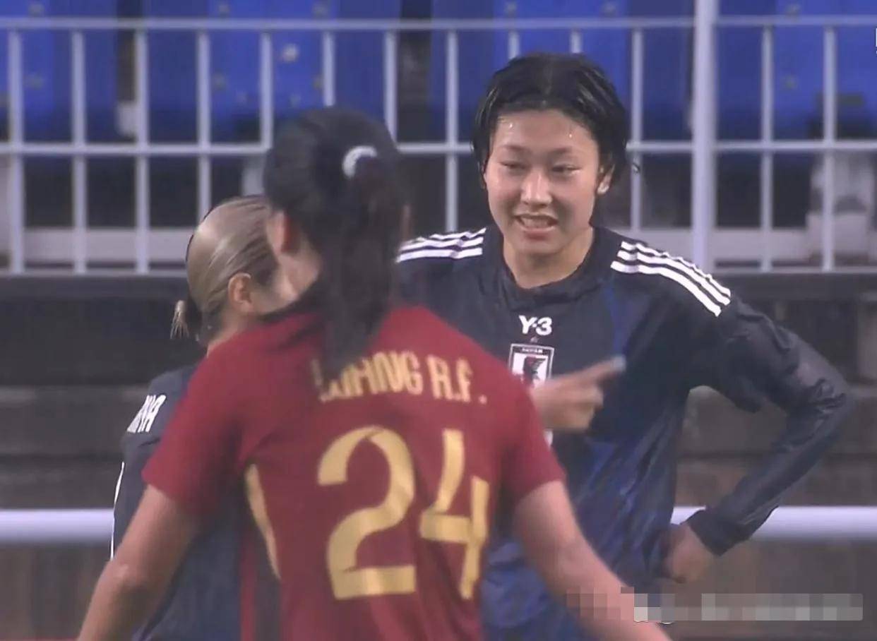 半岛体育-关于东亚杯-补时阶段险失球中国女足雨战0-0日本队无缘冠军的信息